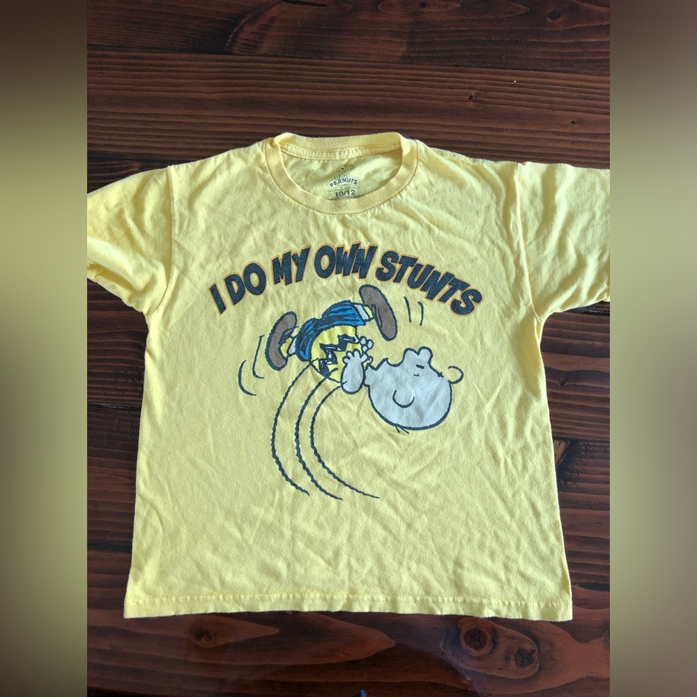 Unisex “I DO MY OWN STUNTS” Charlie Brown Peanuts shirt